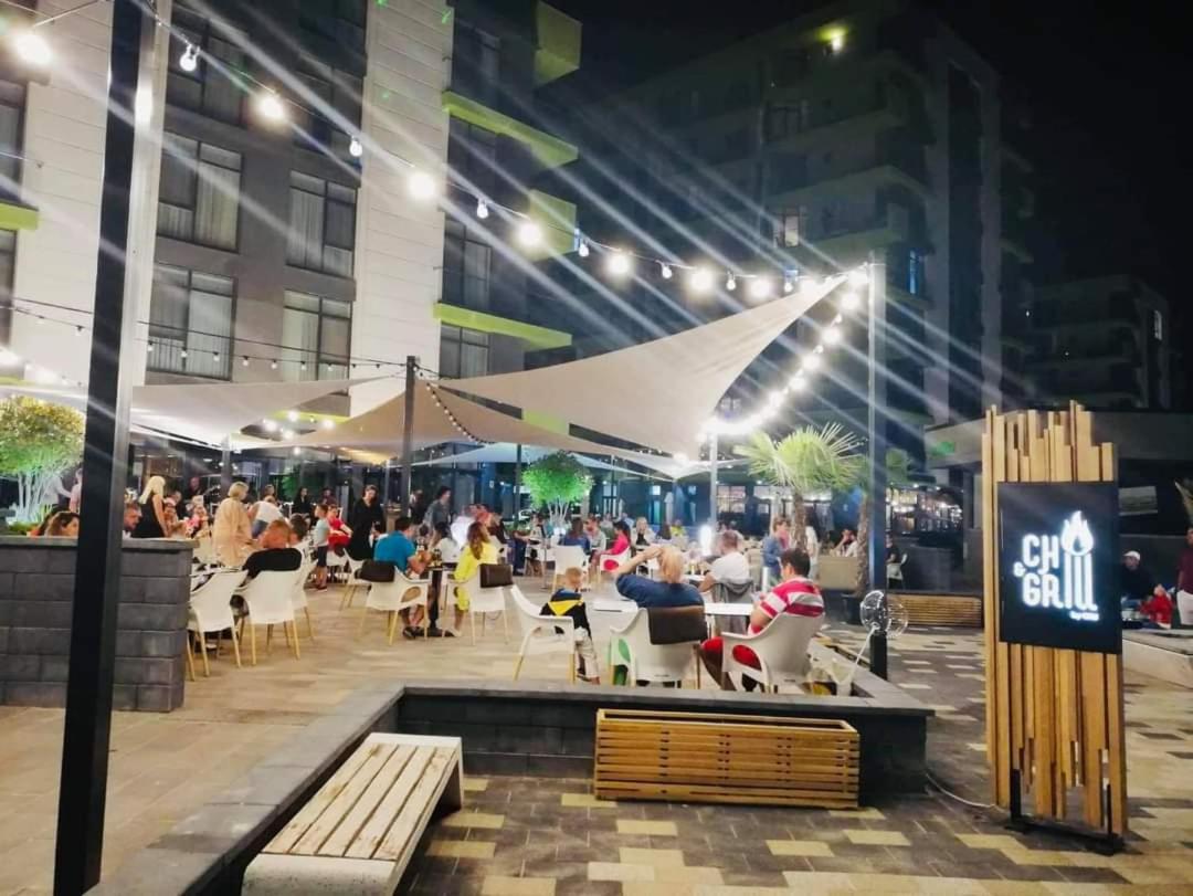 Sun & Sea Apartament Mamaia Nord Năvodari Kültér fotó